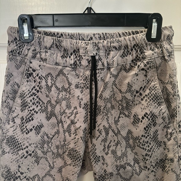Flog Ash Python Jogger Pants EUC - Picture 5 of 14